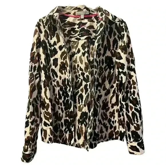 Foxcroft Women's Animal Print Blouse Long Sleeve Collared Button-Front Brown - Picture 2 of 7